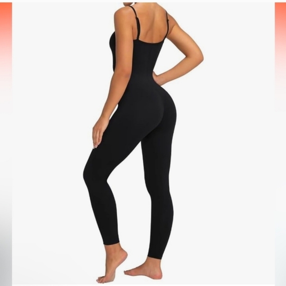 NWOT OQQ Black Spaghetti Strap Jumpsuit. Size M. - Picture 2 of 4